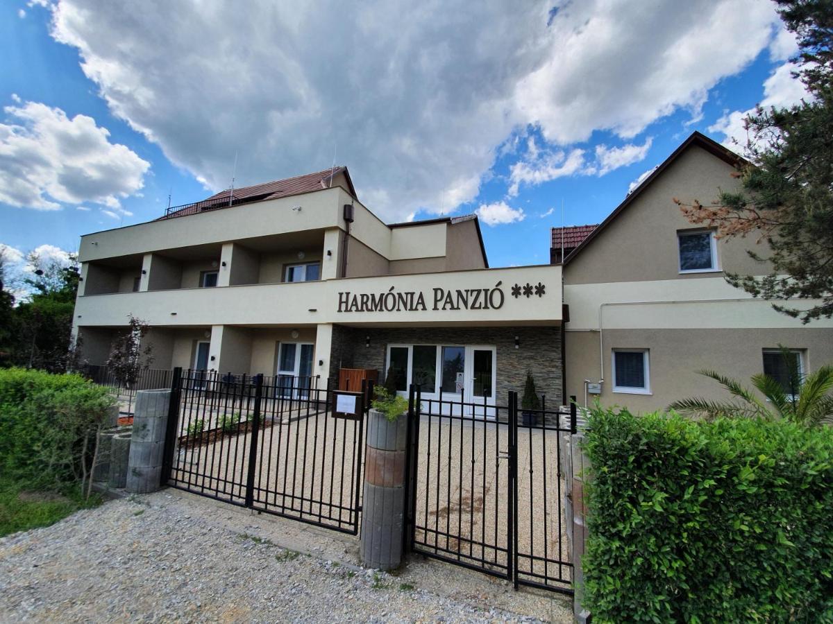 Апартаменты Harmonia Panzio Богач Экстерьер фото